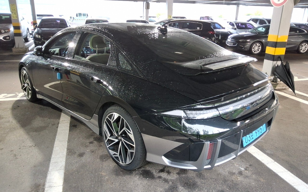 2023 - hyundai ioniq