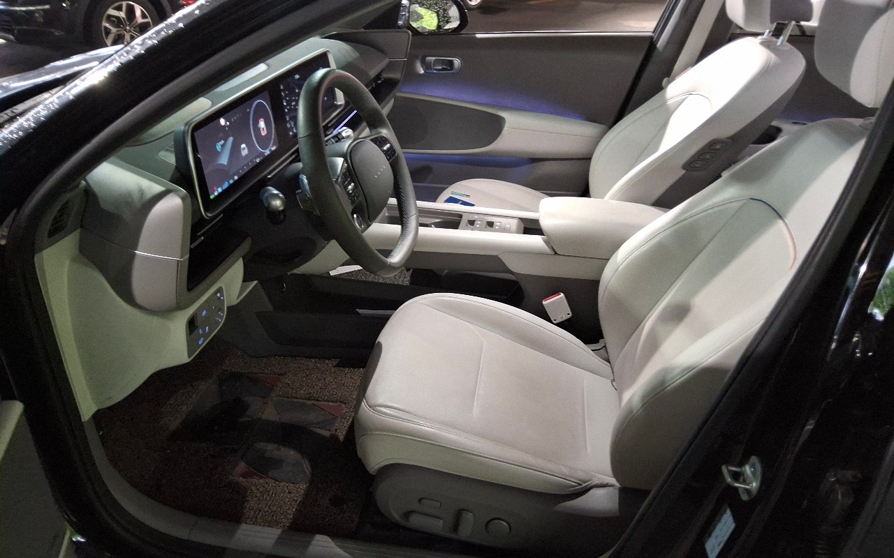 2023 - hyundai ioniq