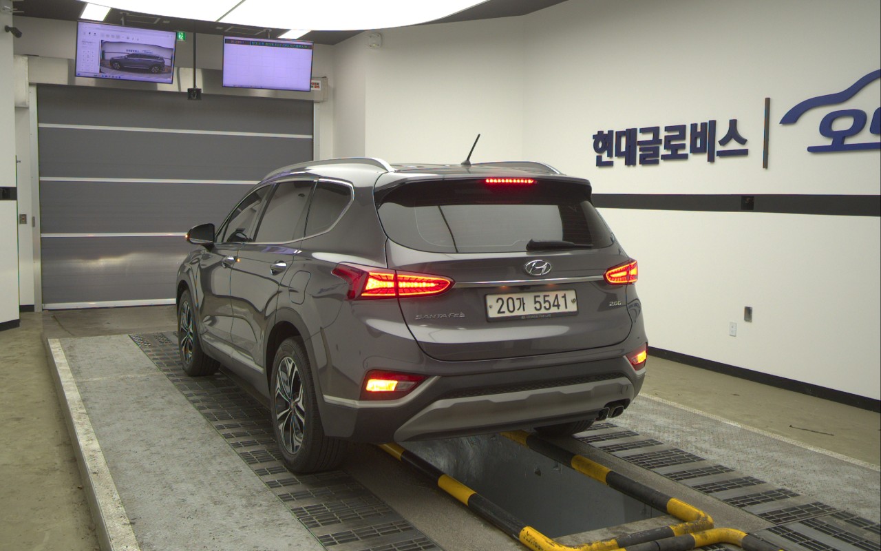 2019 - hyundai santa fe