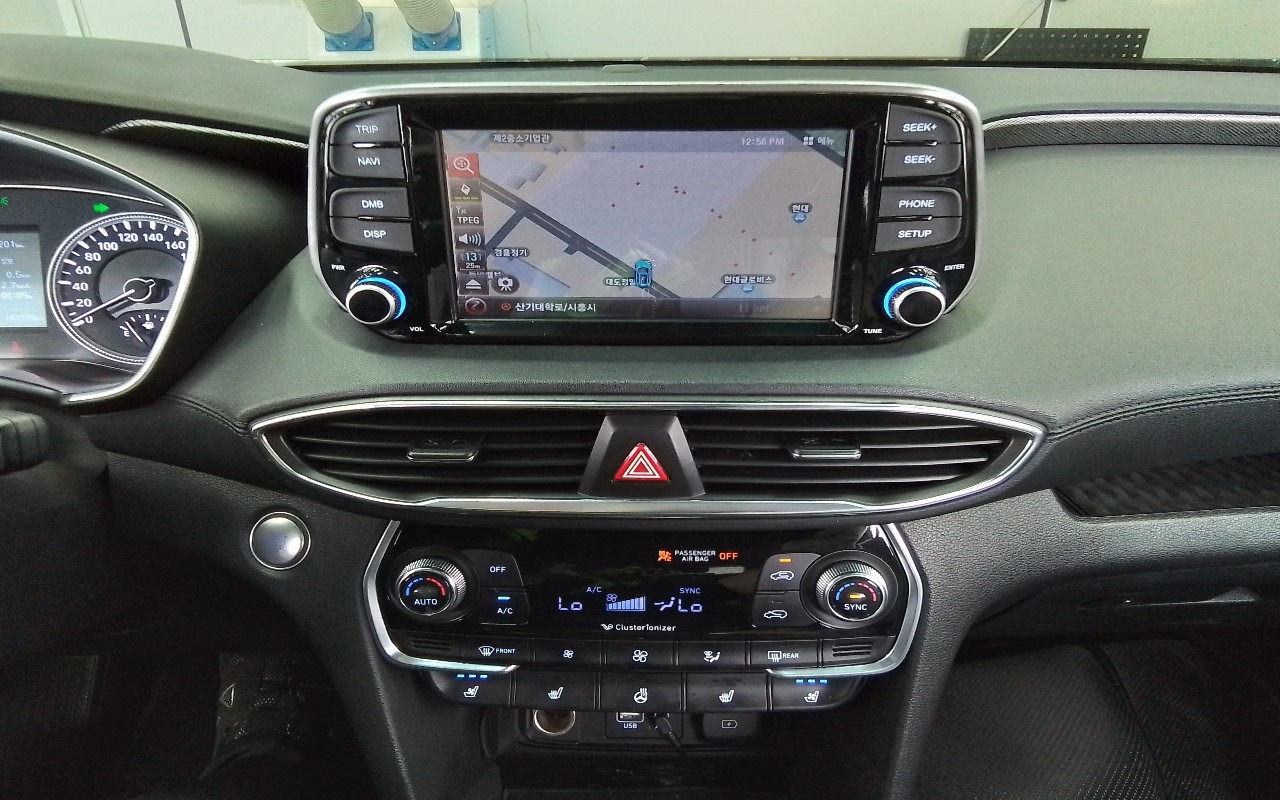 2019 - hyundai santa fe