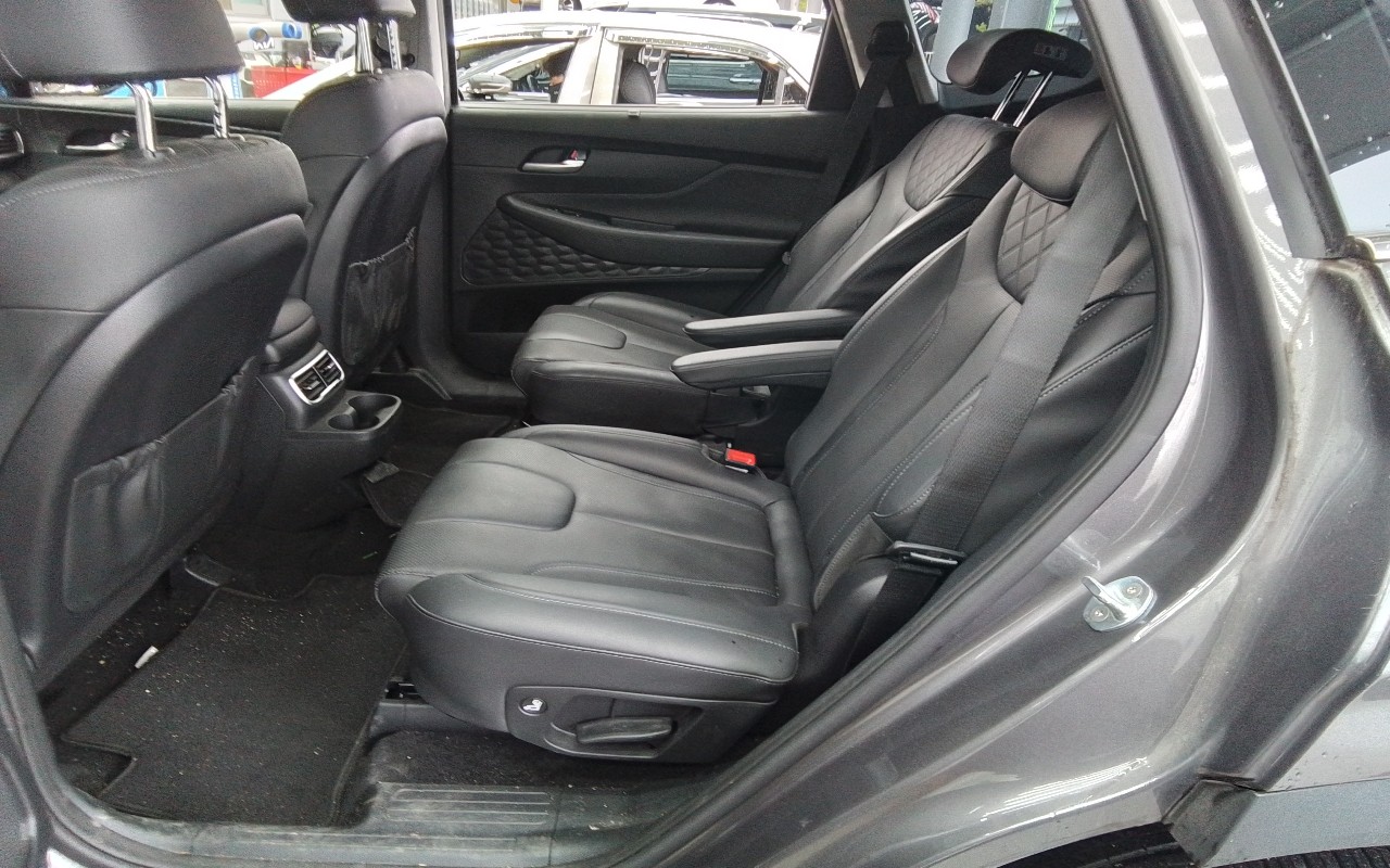 2022 - hyundai santa fe