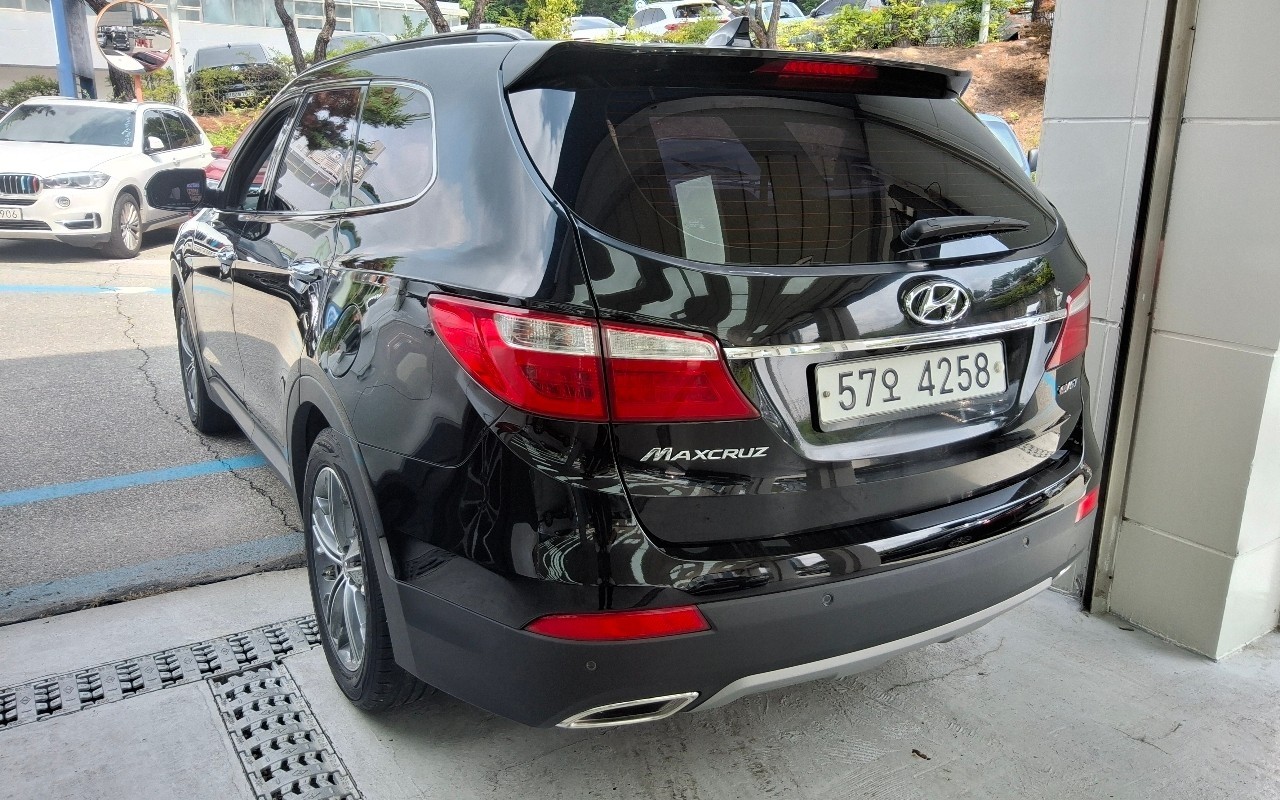 2016 - hyundai max cruze