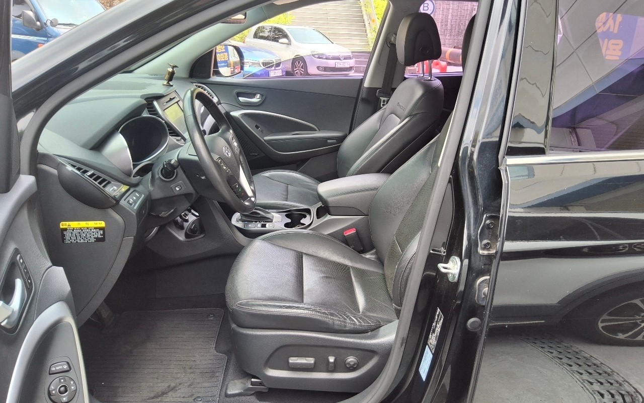 2016 - hyundai max cruze