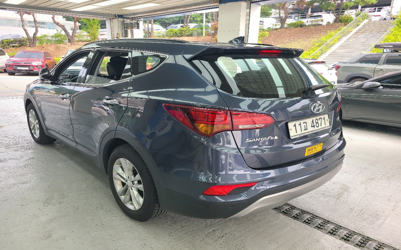 2016 - hyundai santa fe
