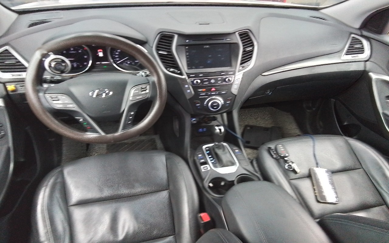 2017 - hyundai santa fe