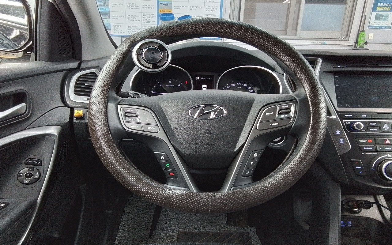 2017 - hyundai santa fe