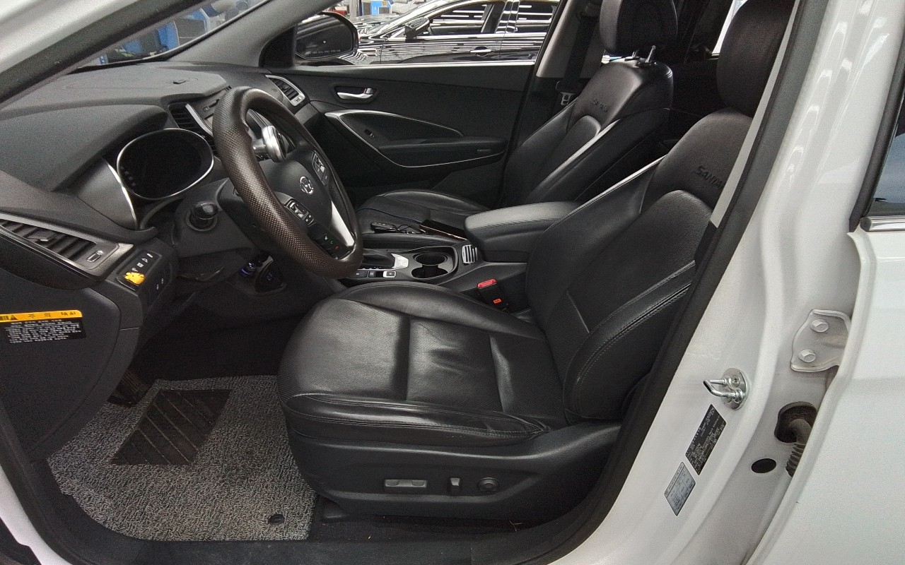 2017 - hyundai santa fe