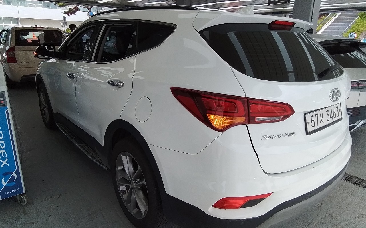 2017 - hyundai santa fe