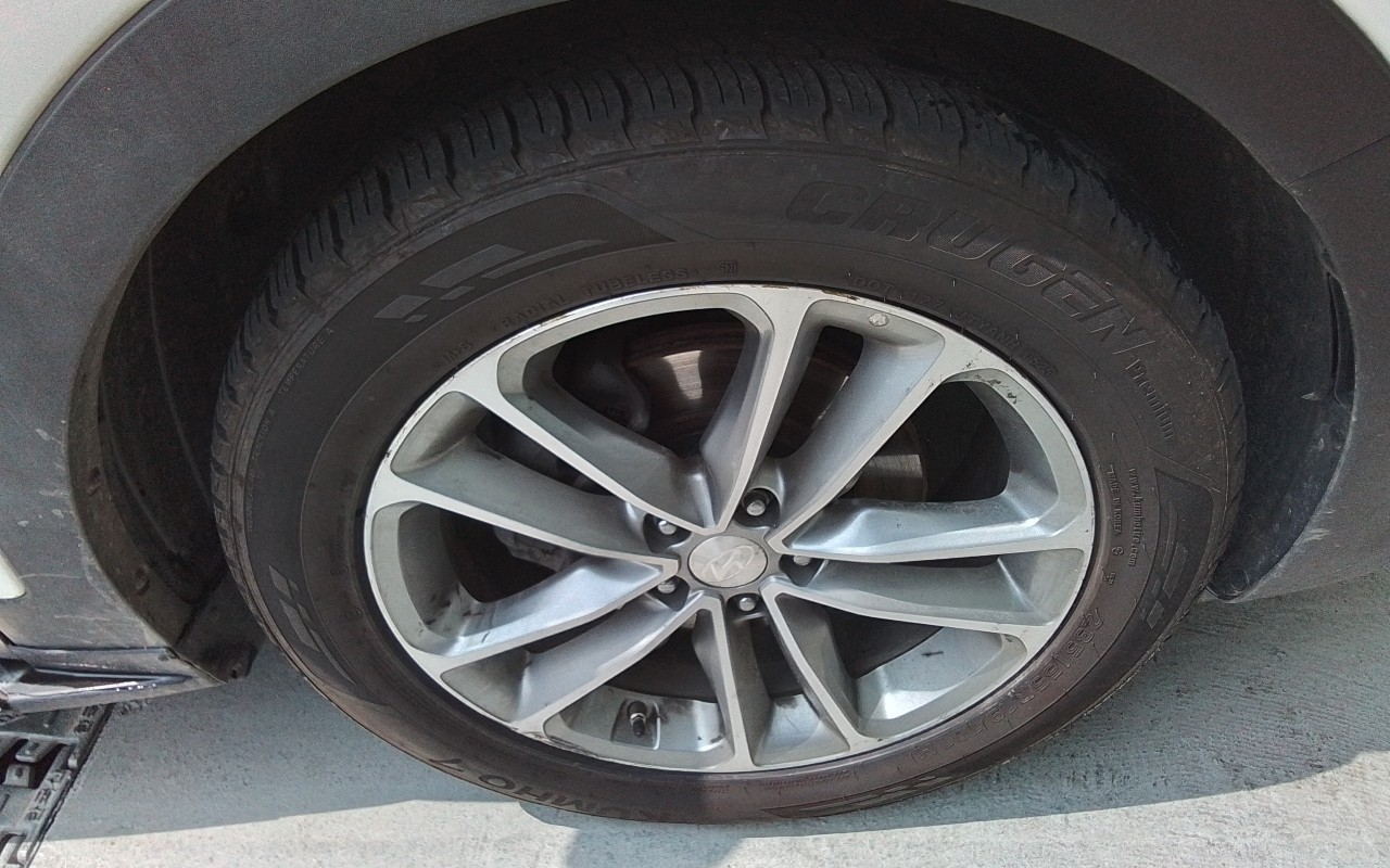2017 - hyundai santa fe