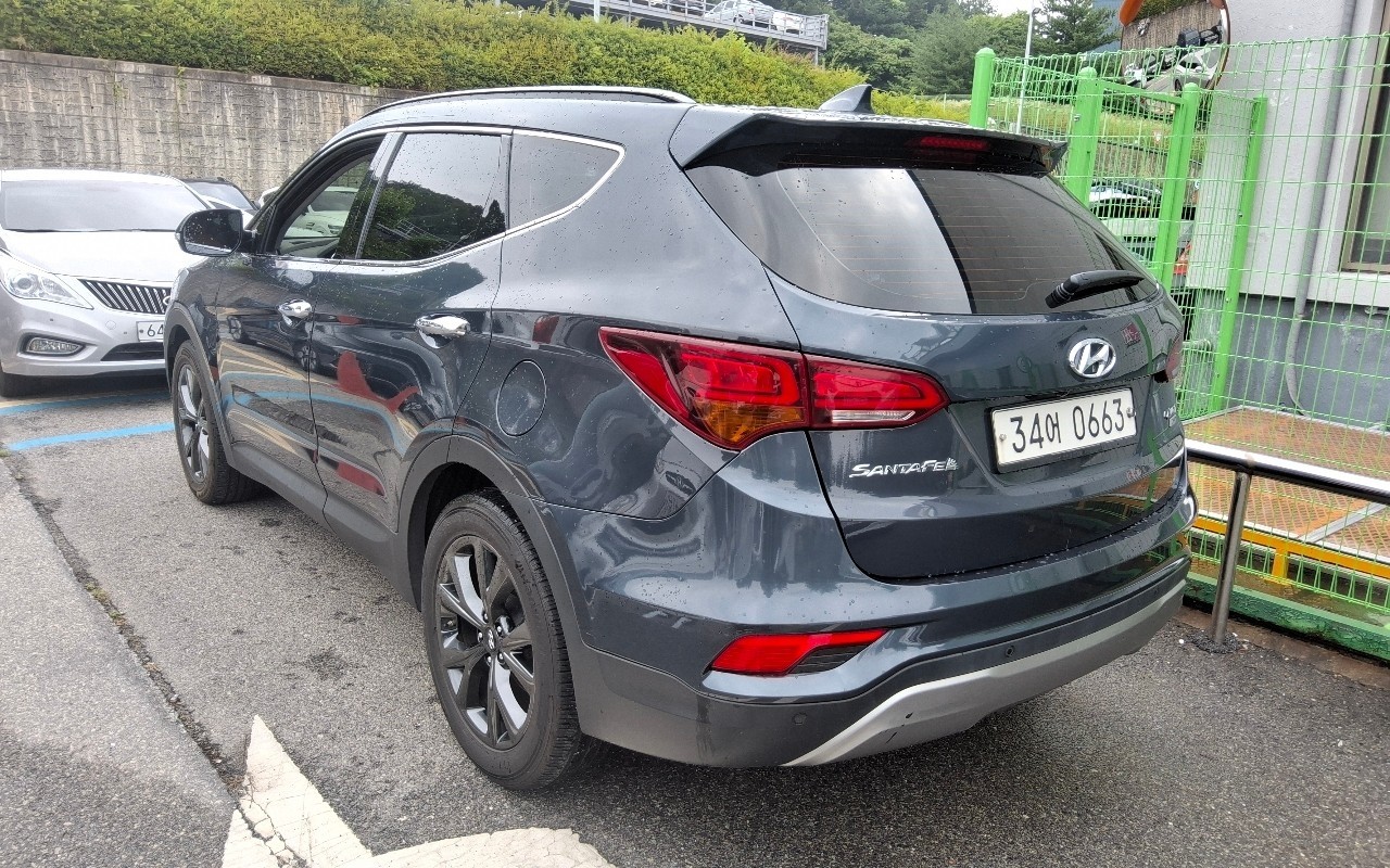 2016 - hyundai santa fe