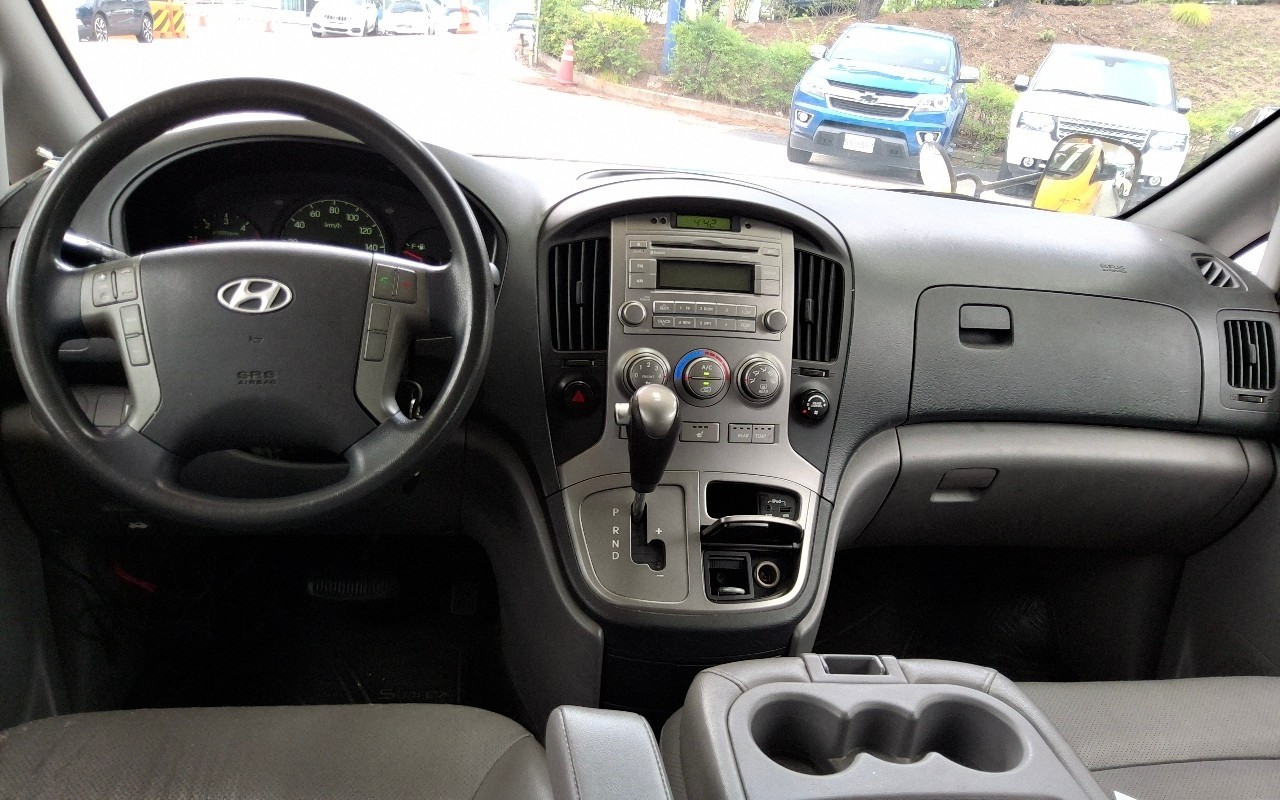 2015 - hyundai grand starex