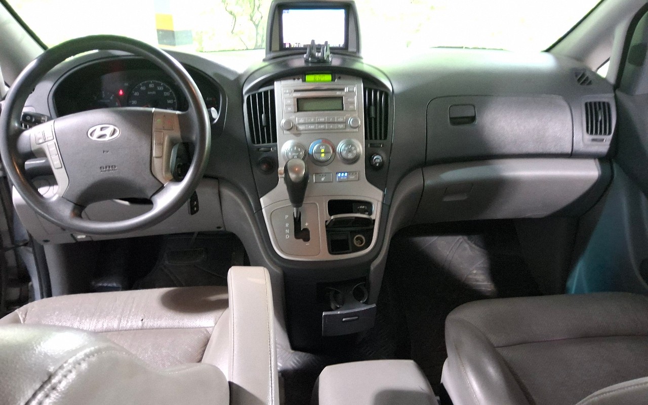 2016 - hyundai grand starex