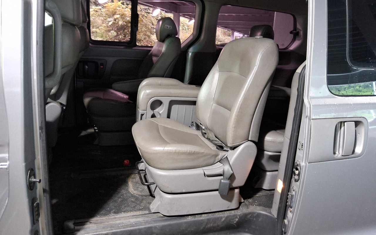 2016 - hyundai grand starex