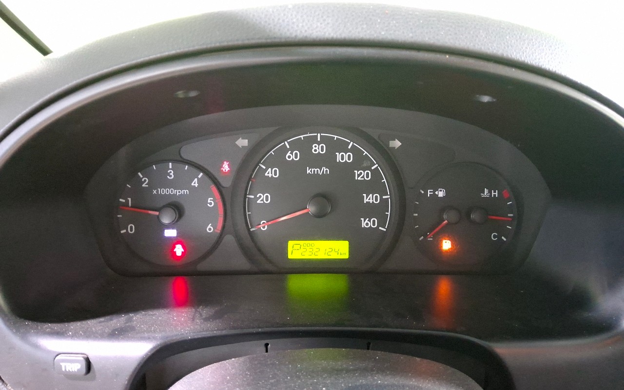 2016 - hyundai grand starex