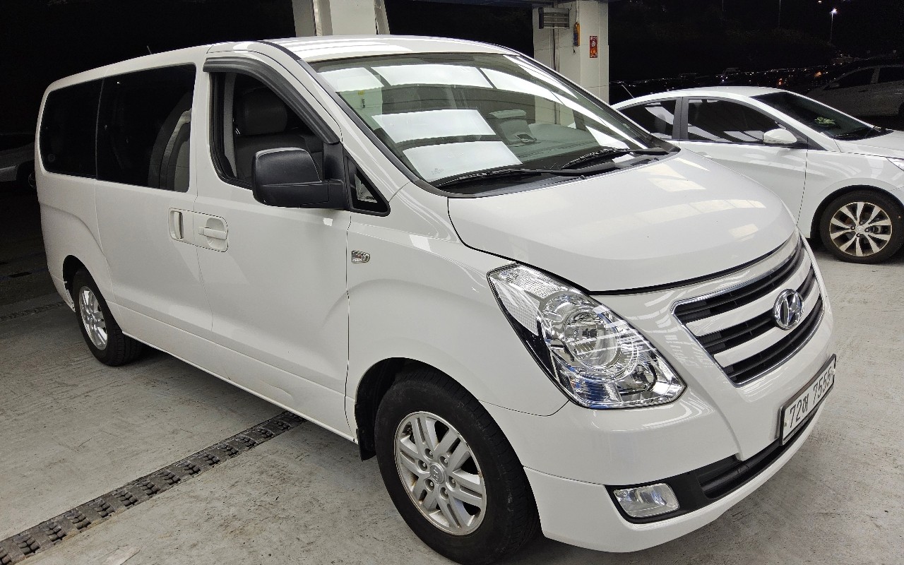 2017 - hyundai grand starex