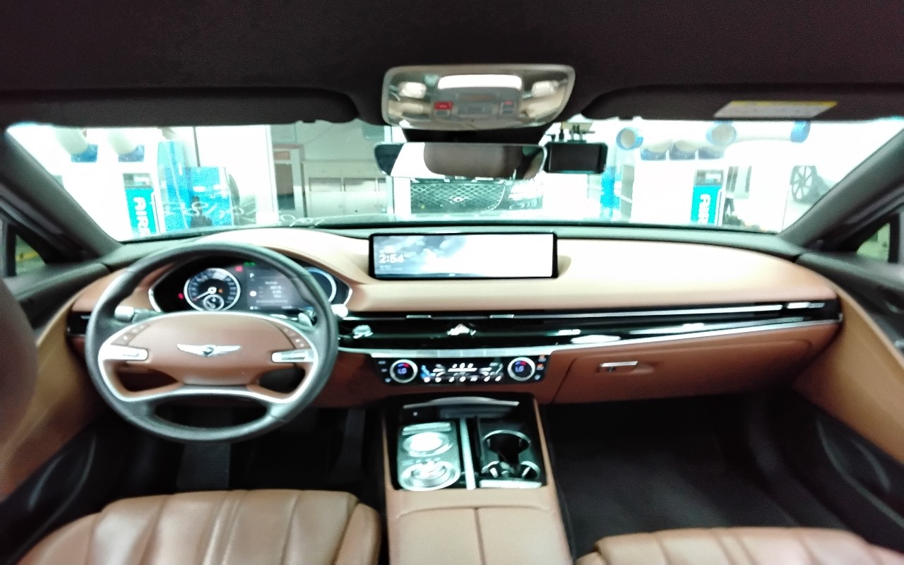 2022 - genesis g80