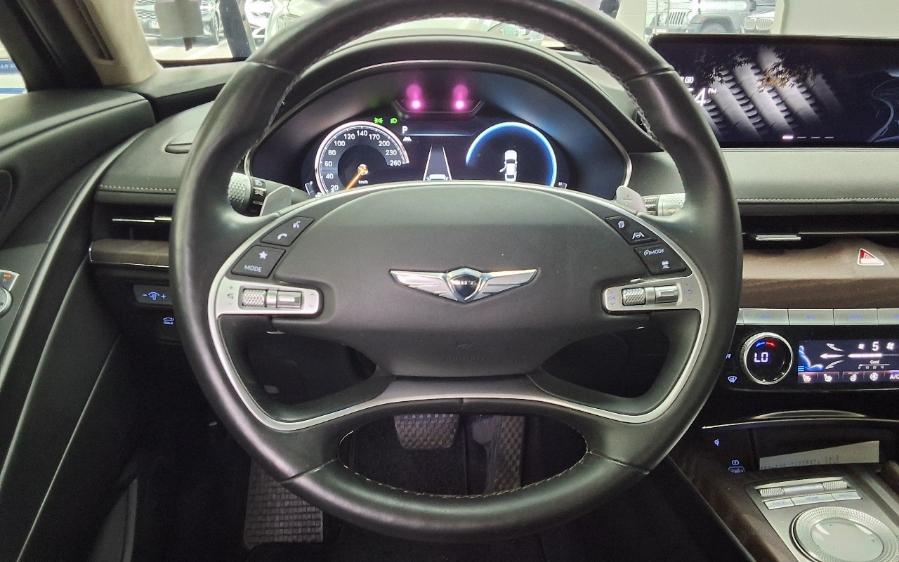 2021 - genesis g80