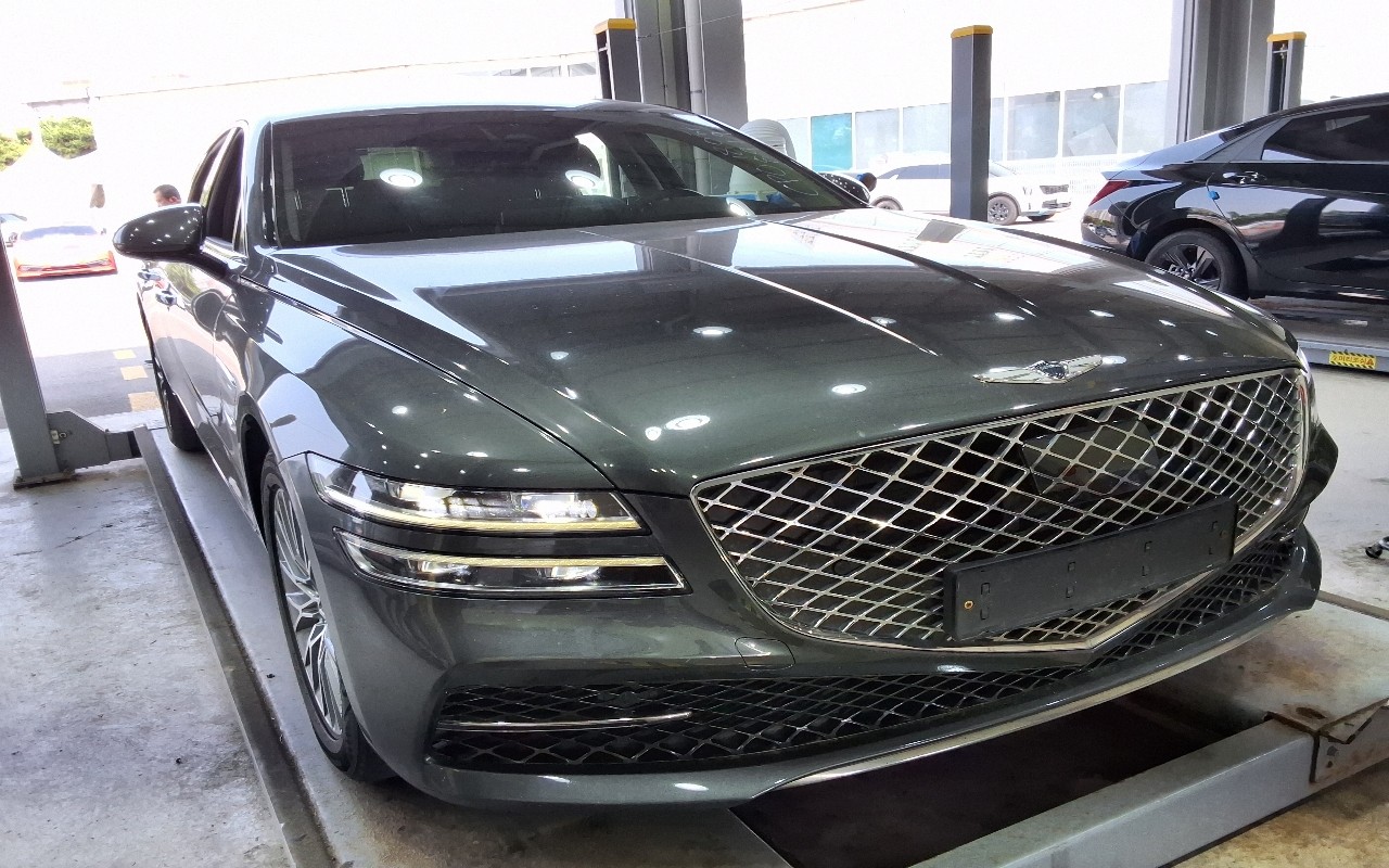 جينيسيس G80 2023 — صورة 1