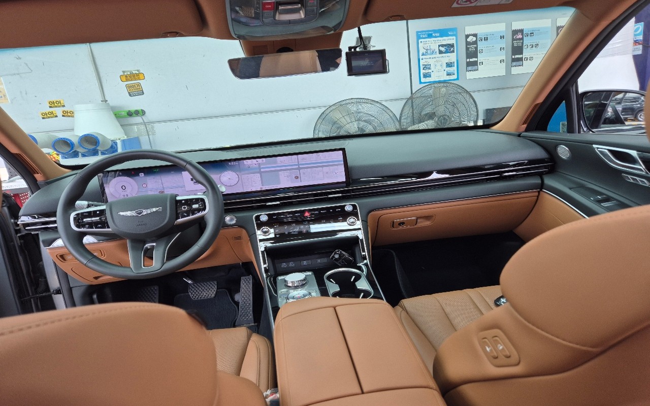جينيسيس Gv80 2024 — صورة 3