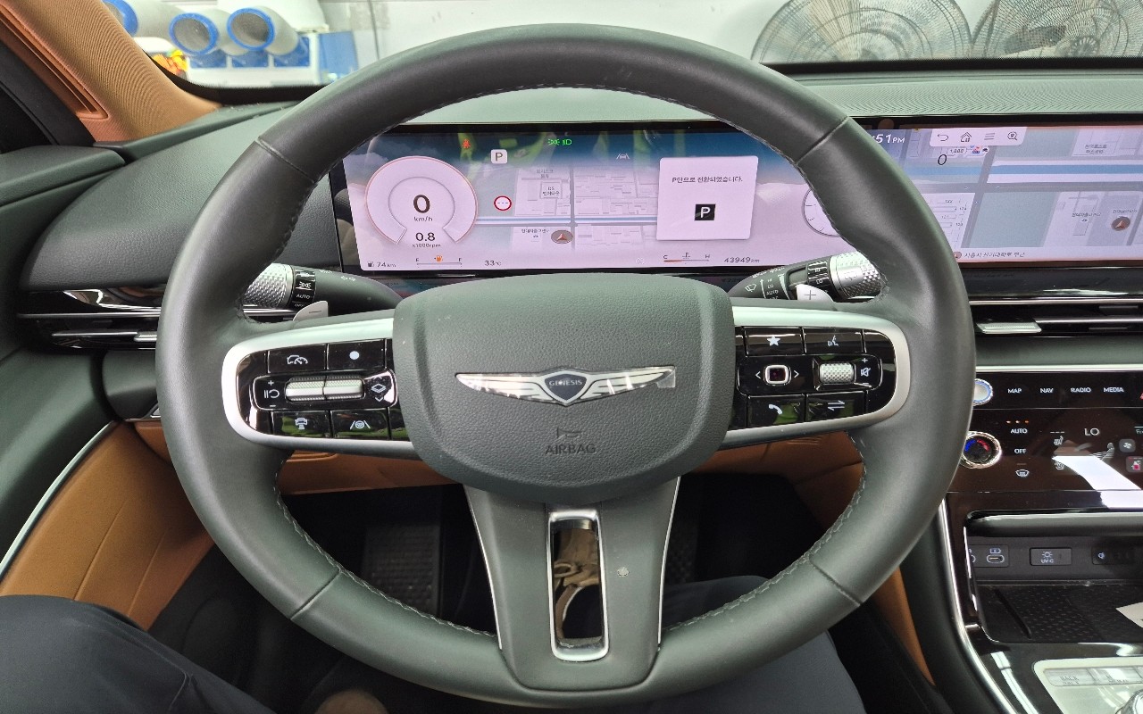 جينيسيس Gv80 2024 — صورة 6
