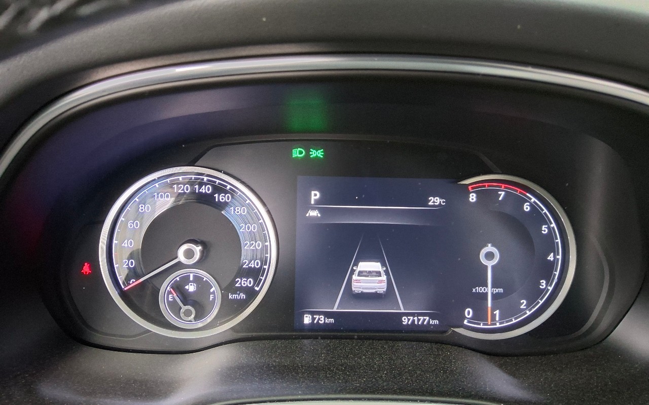 2021 - genesis gv80