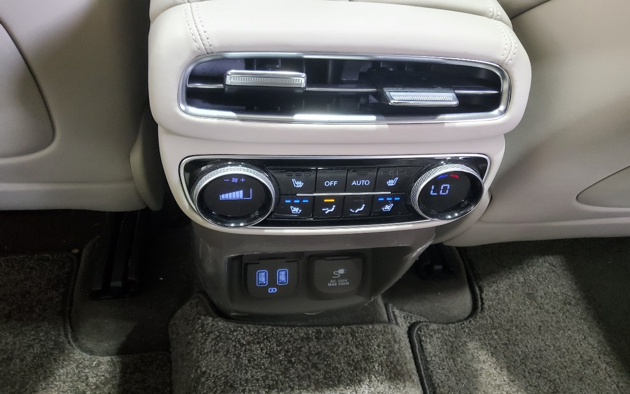 جينيسيس Gv80 2023 — صورة 3