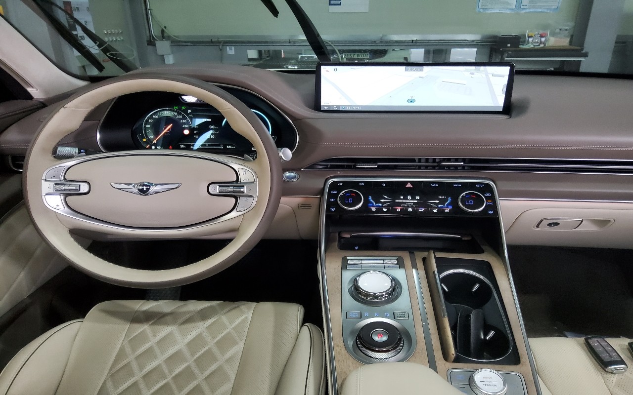 جينيسيس Gv80 2023 — صورة 6
