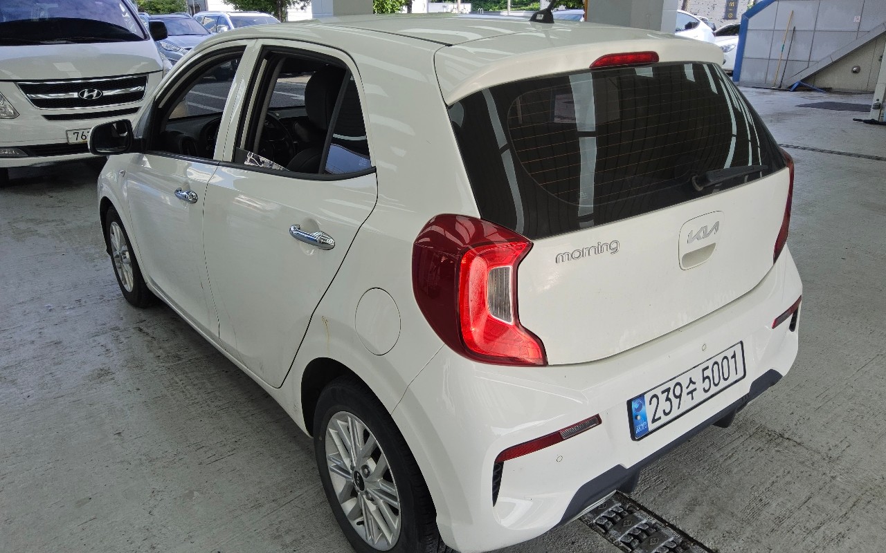 2022 - kia morning