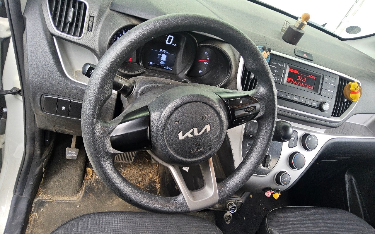 2022 - kia ray