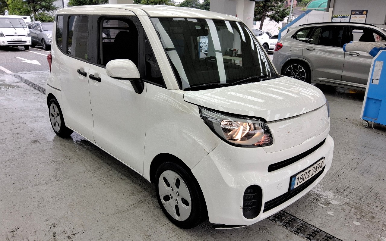 2022 - kia ray