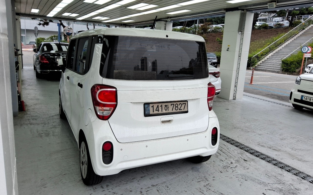 2022 - kia ray