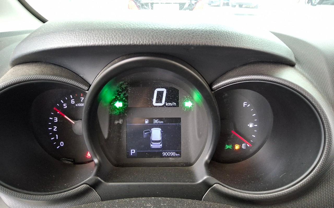 2022 - kia ray