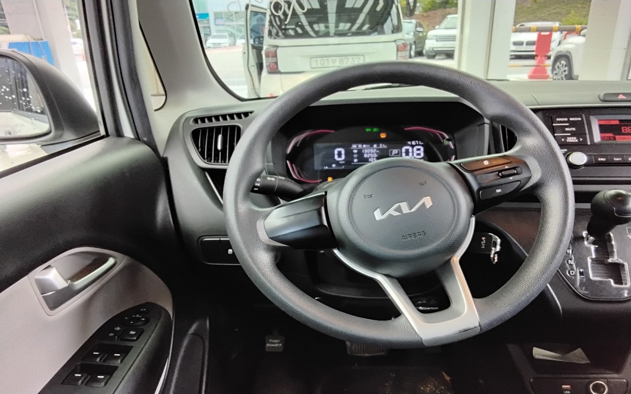2023 - kia ray
