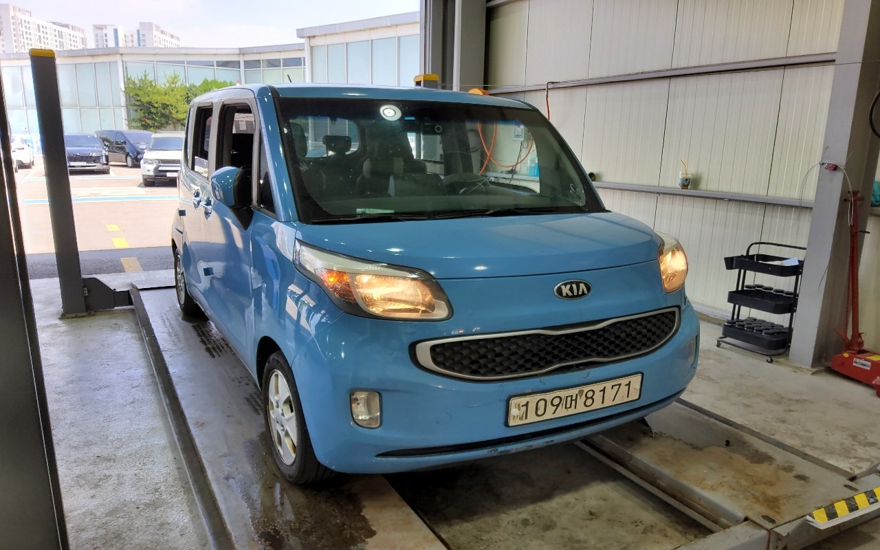 2014 - kia ray