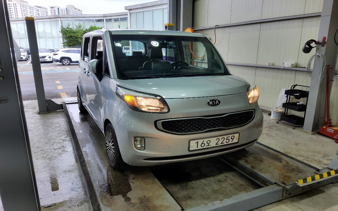 2015 - kia ray