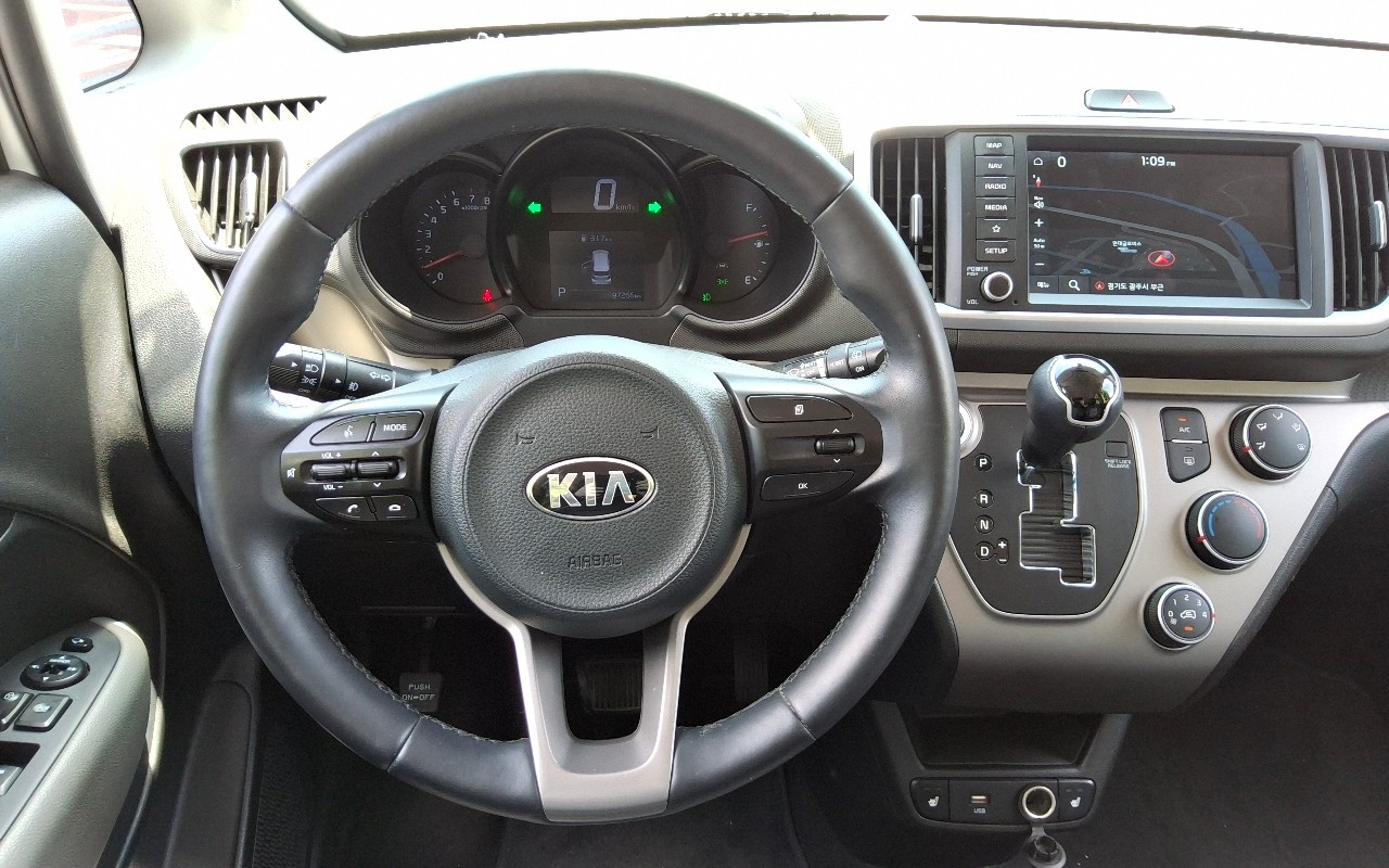 2021 - kia ray
