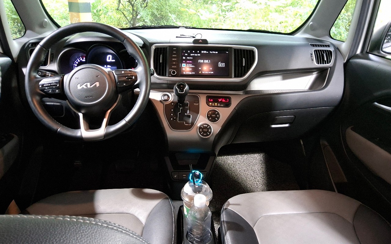 2022 - kia ray