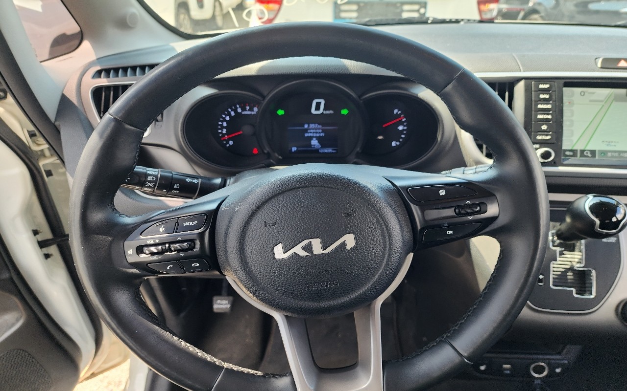 2022 - kia ray