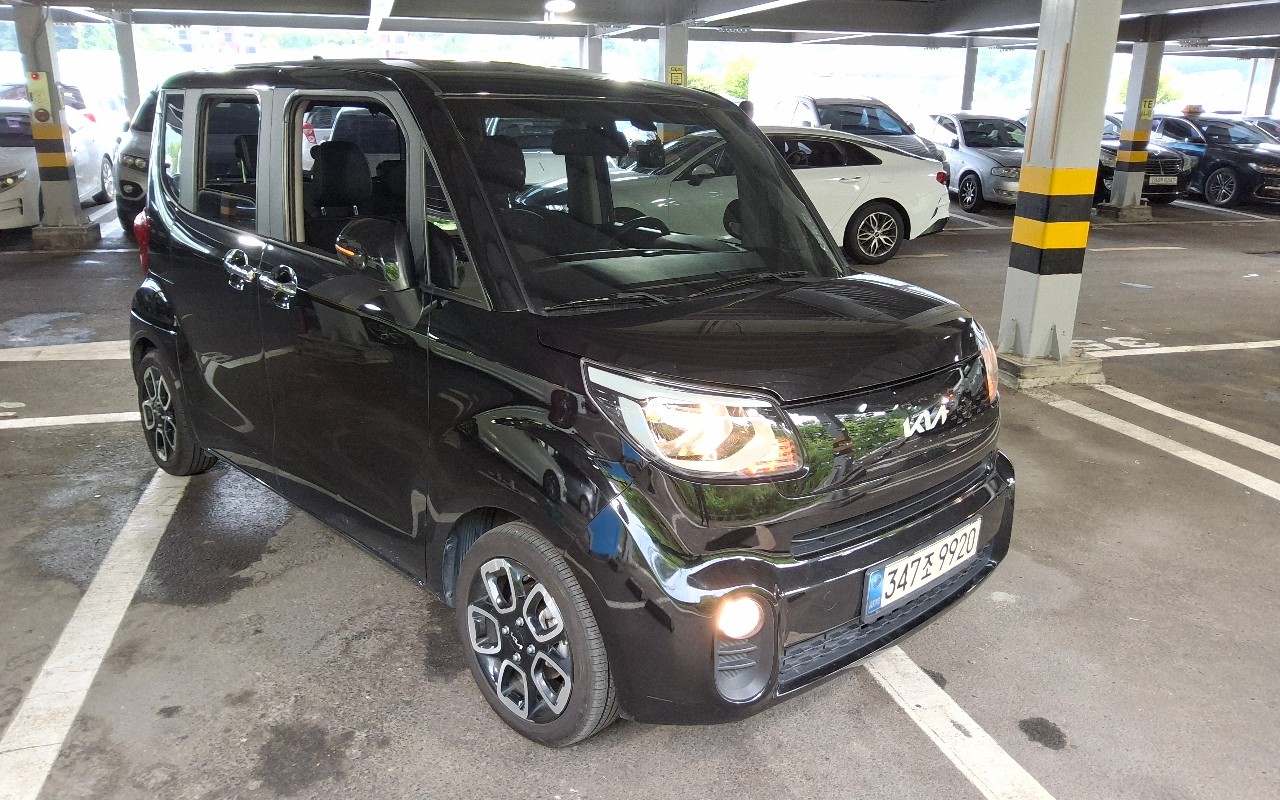 2022 - kia ray