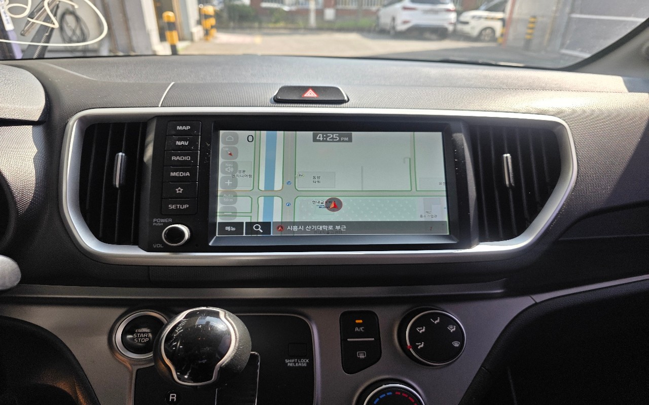 2022 - kia ray