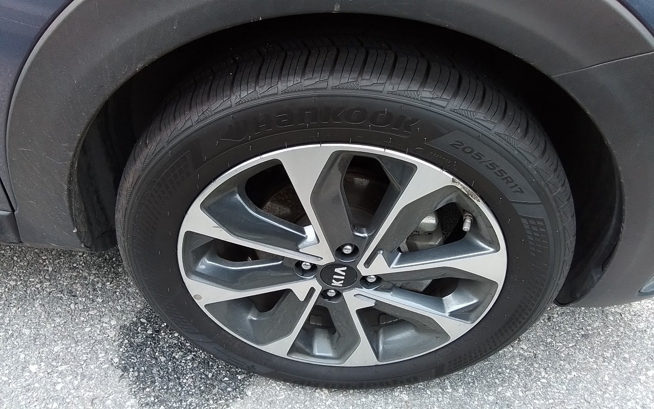 2019 - kia stonic