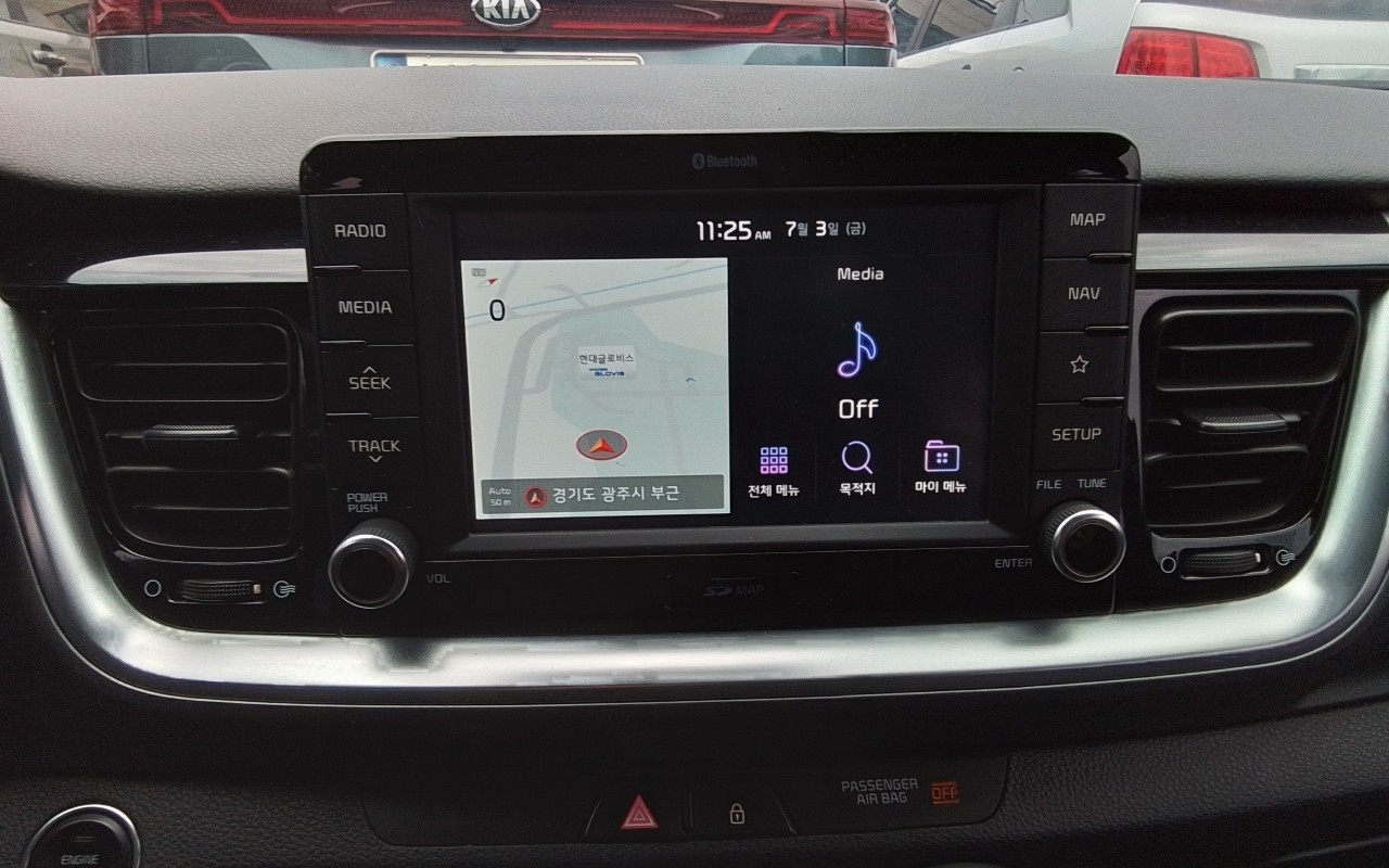 2019 - kia stonic