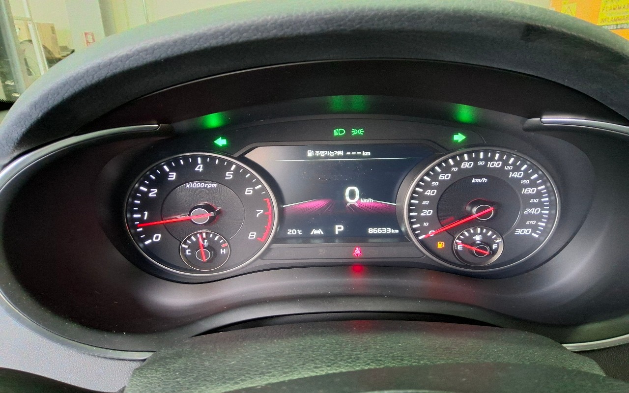 2023 - kia stinger