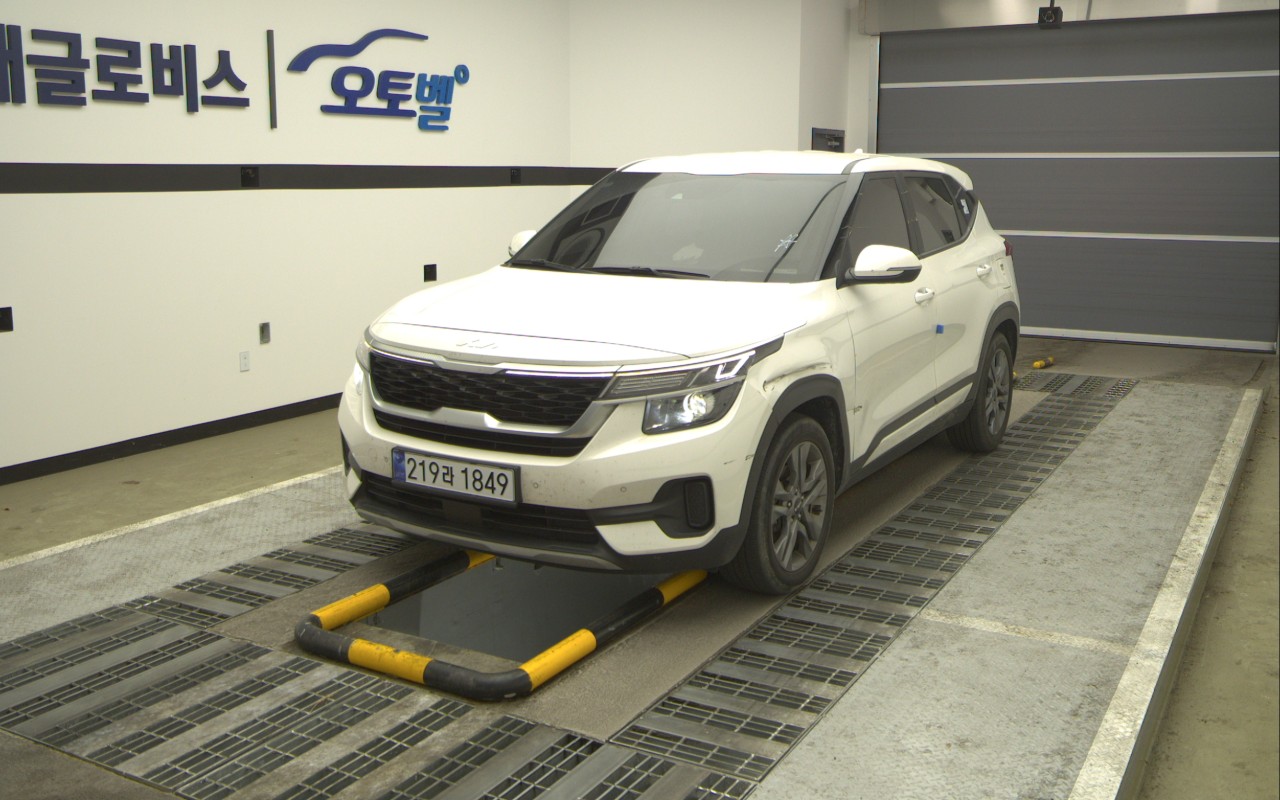2022 - kia seltos