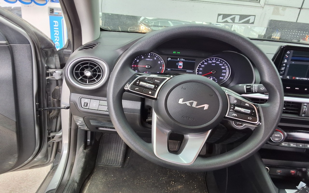 2022 - kia k3