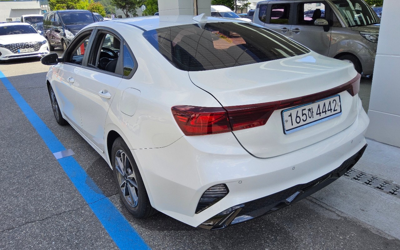 2022 - kia k3