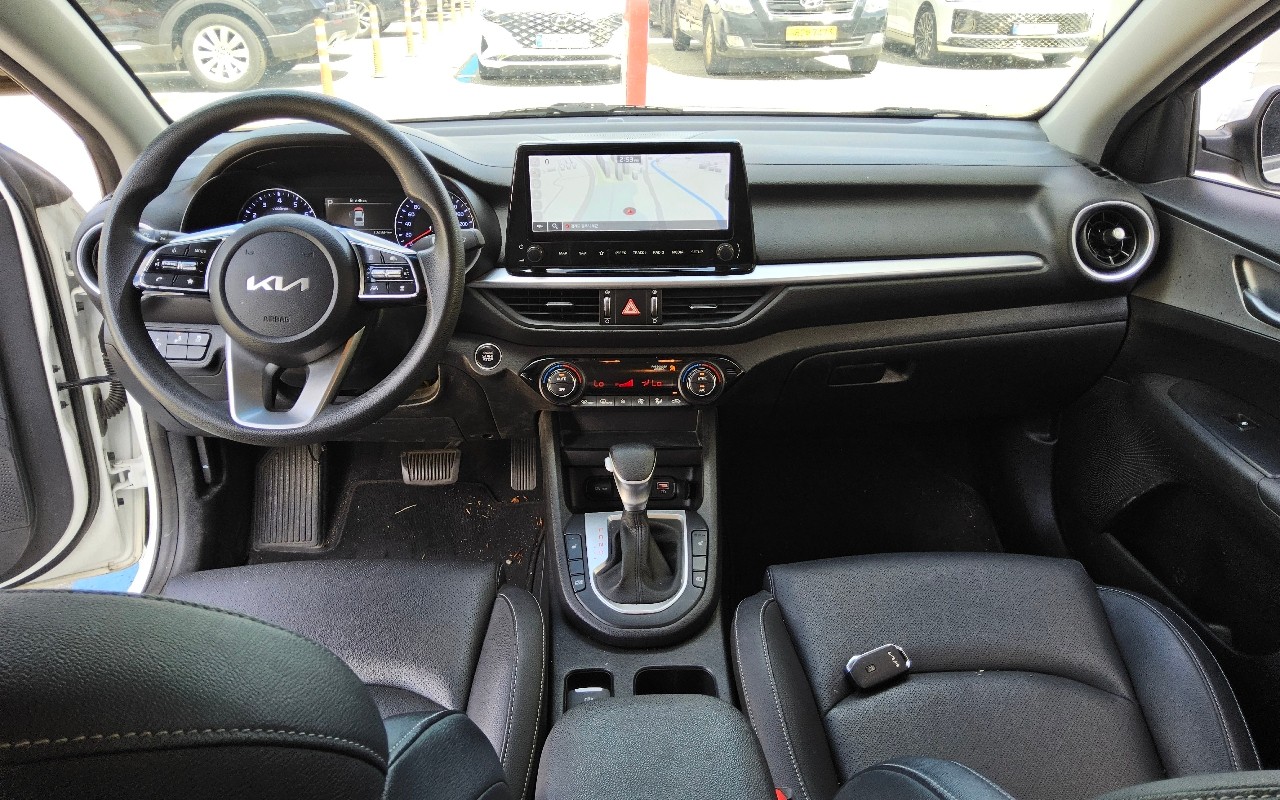 2022 - kia k3