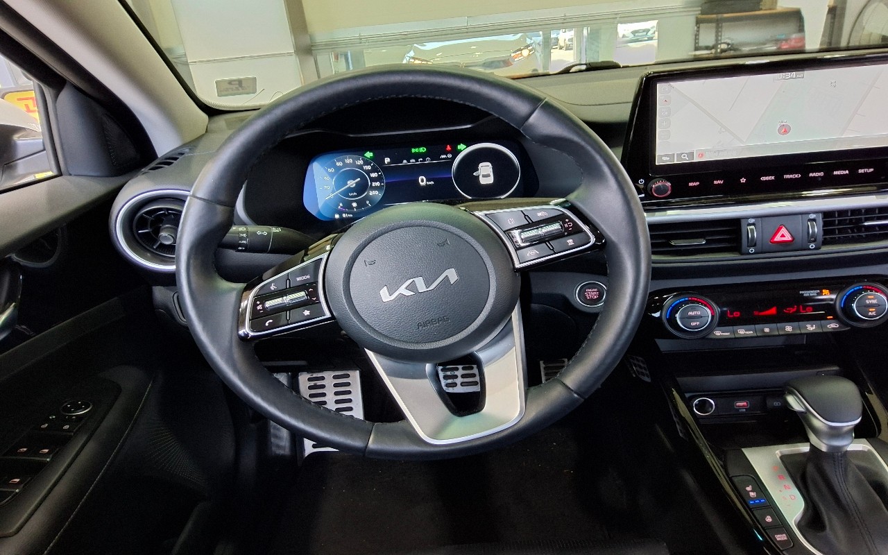 2024 - kia k3