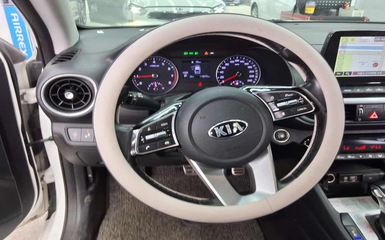 2019 - kia k3