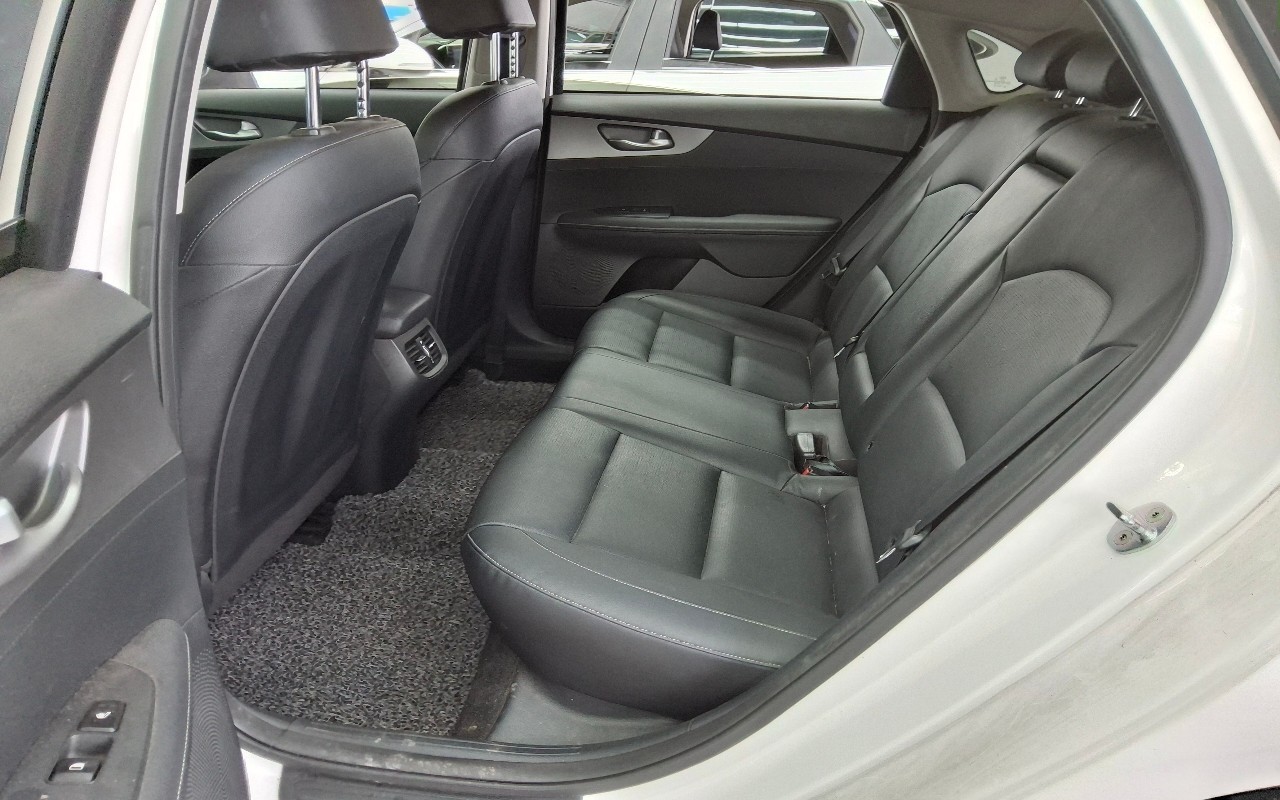 2019 - kia k3